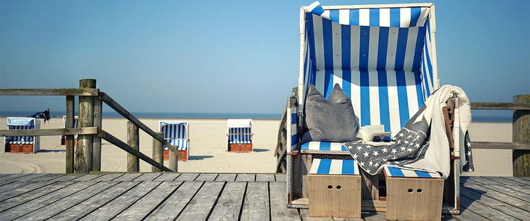 Holiday properties with service