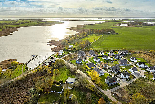 Traumhaftes Haus mit Wasserblick am Hafen von Puddemin auf Rügen