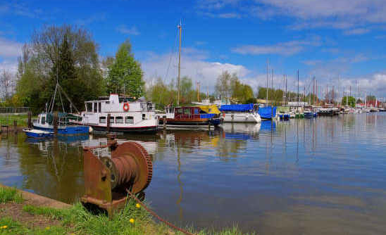 Buying holiday property on the Jade Bay