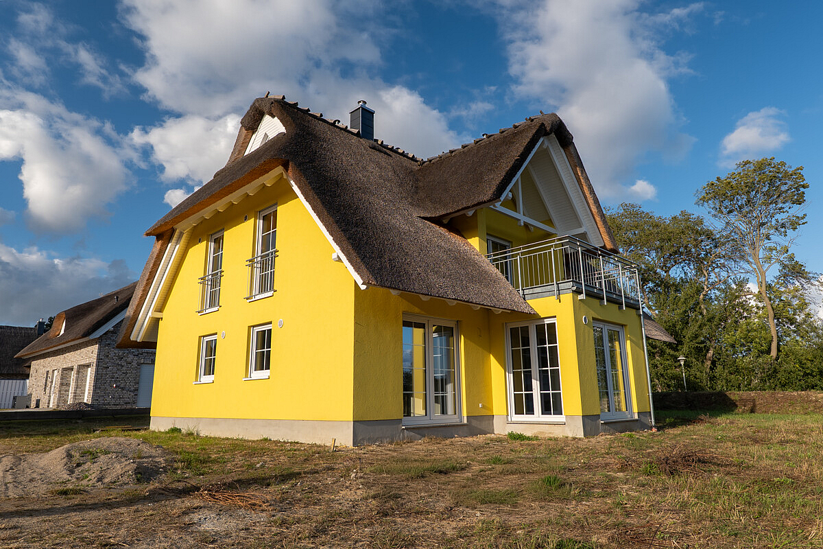 Haus Kauf 18574 Poseritz / Puddemin Strahlend gelbes Traumhaus mit Wasserblick
