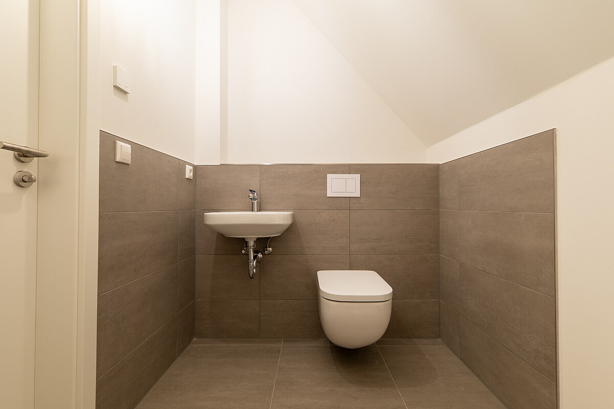 Haus Kauf 18574 Poseritz / Puddemin Gäste WC im Dachgeschoss